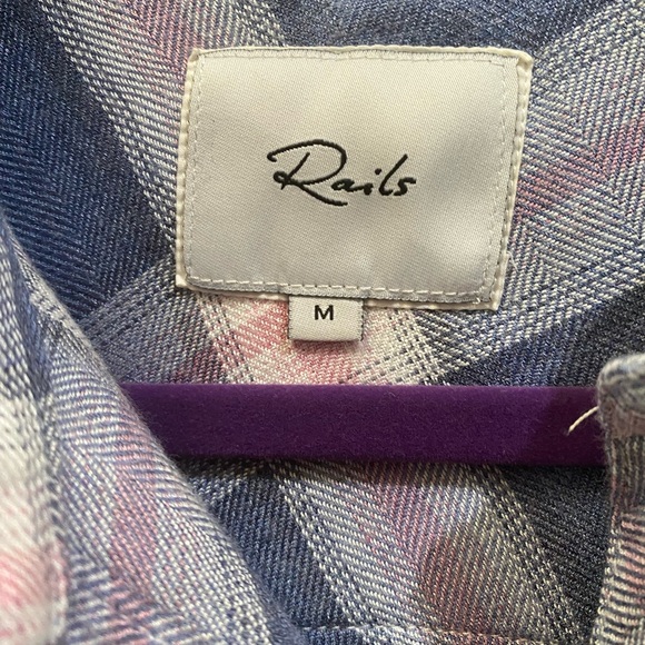 RAILS Button Down Collared Shirt - Picture 4 of 5